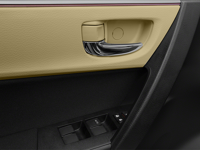 2014 Toyota Corolla S Plus Auto Air