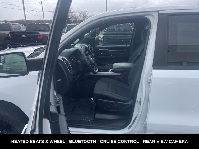 2020 RAM 1500 Big Horn/Lone Star NIGHT EDITION