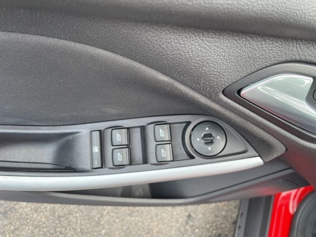 2014 Ford Focus SE LOW MILES