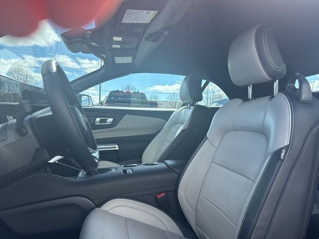 2025 Ford Mustang GT Premium CONVERTIBLE