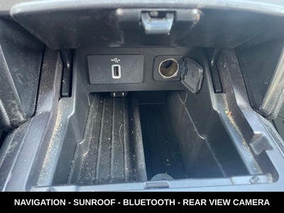 2017 Ford Explorer XLT SUPER CLEAN