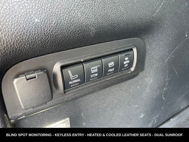 2017 Ford Explorer Platinum LOCAL TRADE