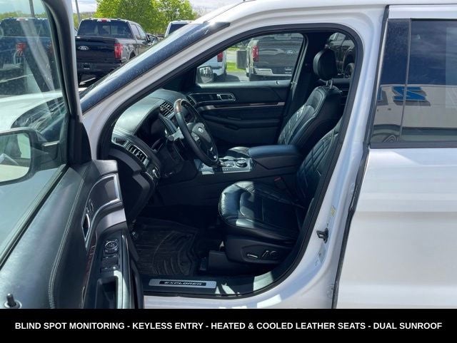 2017 Ford Explorer Platinum LOCAL TRADE