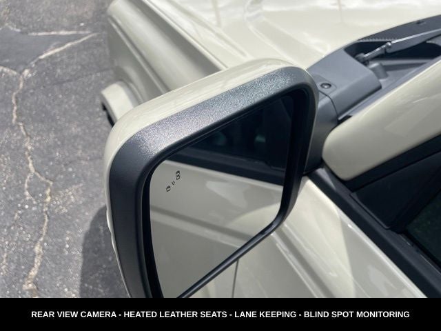 2025 Ford Bronco Outer Banks SOFT TOP