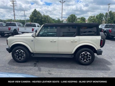 2025 Ford Bronco Outer Banks SOFT TOP