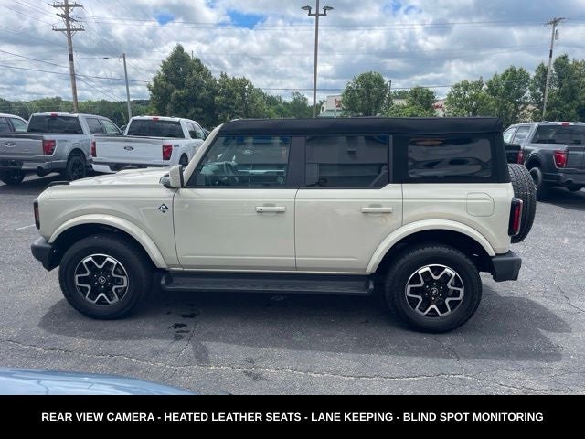 2025 Ford Bronco Outer Banks SOFT TOP