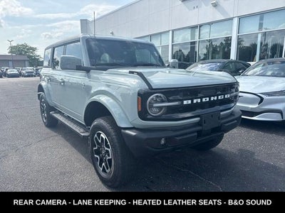 2024 Ford Bronco Outer Banks 2.7L V6 DUAL TOPS