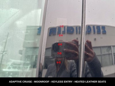 2024 Ford Explorer XLT TWIN PANEL MOONROOF