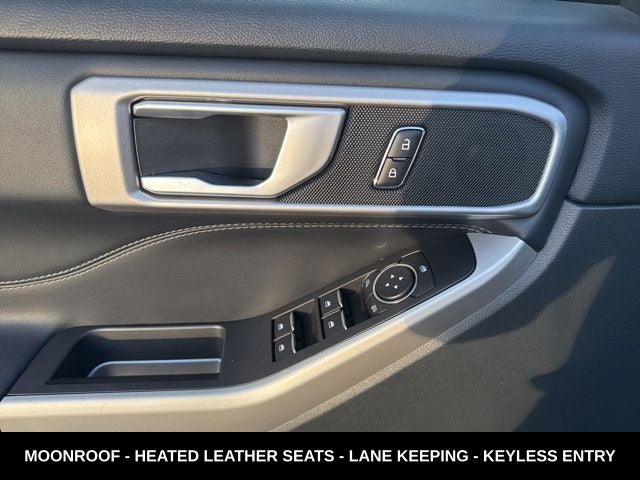 2024 Ford Explorer XLT PANORAMIC ROOF
