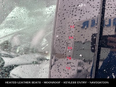 2022 Ford Explorer XLT TWIN PANEL MOONROOF