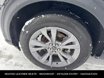 2022 Ford Explorer XLT TWIN PANEL MOONROOF