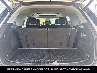 2023 Ford Explorer XLT TWIN PANEL MOONROOF