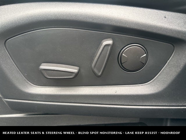 2022 Ford Explorer XLT 4WD