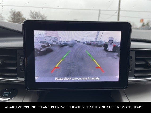 2023 Ford Explorer XLT TWIN PANEL MOONROOF