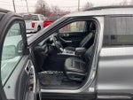 2023 Ford Explorer XLT TWIN PANEL MOONROOF