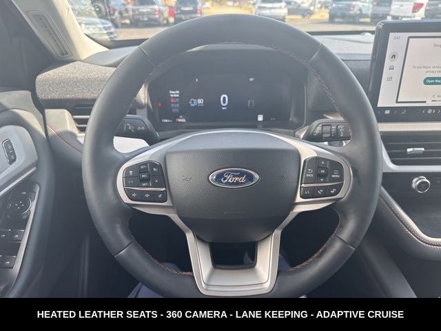 2025 Ford Explorer Active STILL LIKE NEW