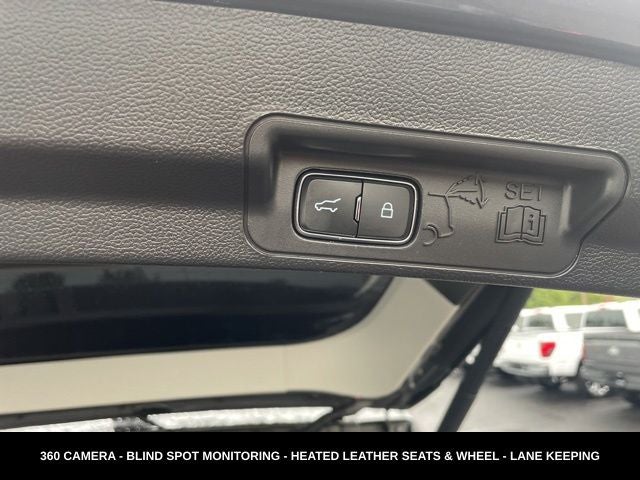 2025 Ford Explorer Active SOLD HERE NEW