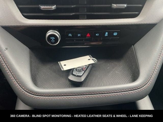 2025 Ford Explorer Active SOLD HERE NEW