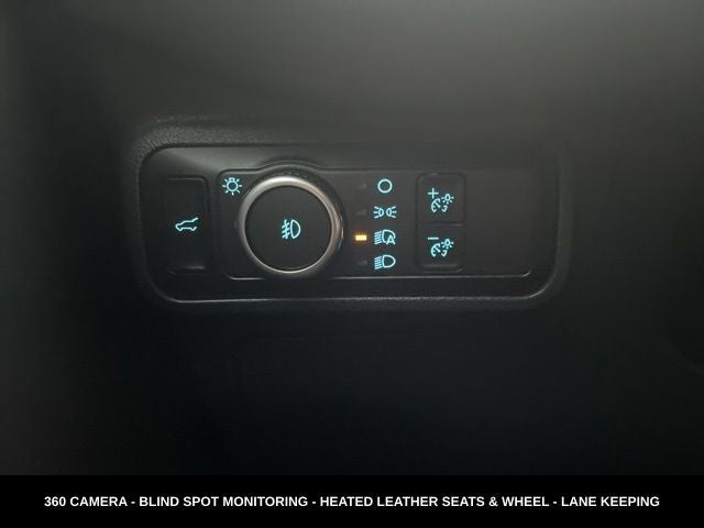 2025 Ford Explorer Active SOLD HERE NEW