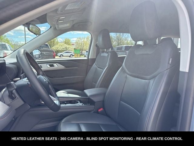 2025 Ford Explorer Active HEATED SEATS & STEERING WHEEL