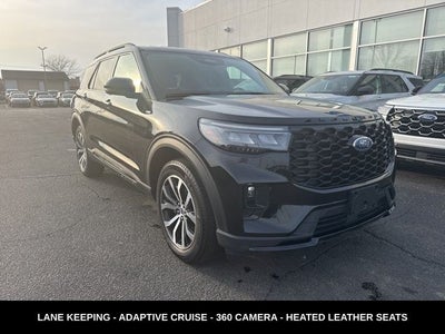 2025 Ford Explorer ST-Line 4WD