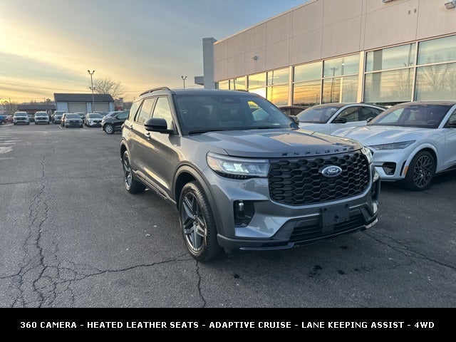 2025 Ford Explorer ST-Line 4WD