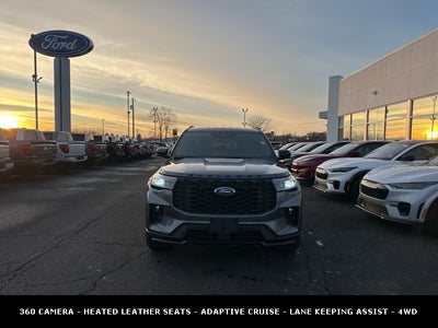 2025 Ford Explorer ST-Line 4WD