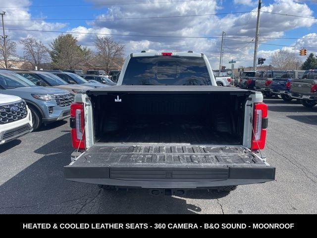 2025 Ford F-350SD Platinum