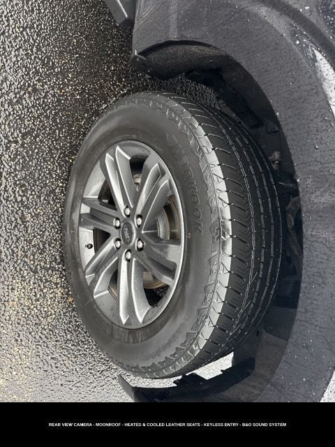 2023 Ford F-150 Lariat TWIN PANEL MOONROOF