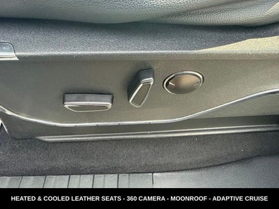 2023 Ford F-150 Lariat TWIN PANEL MOONROOF