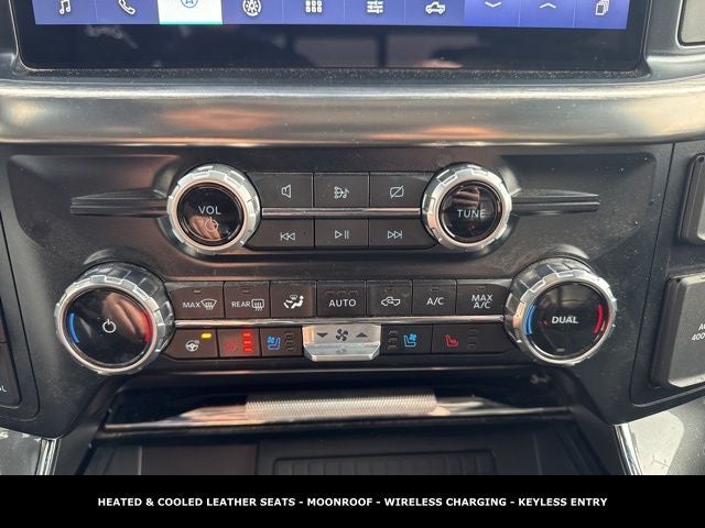 2023 Ford F-150 Lariat TWIN PANEL MOONROOF