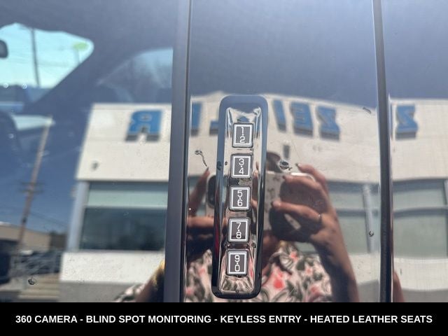 2024 Ford F-150 XLT HEATED LEATHER SEATS