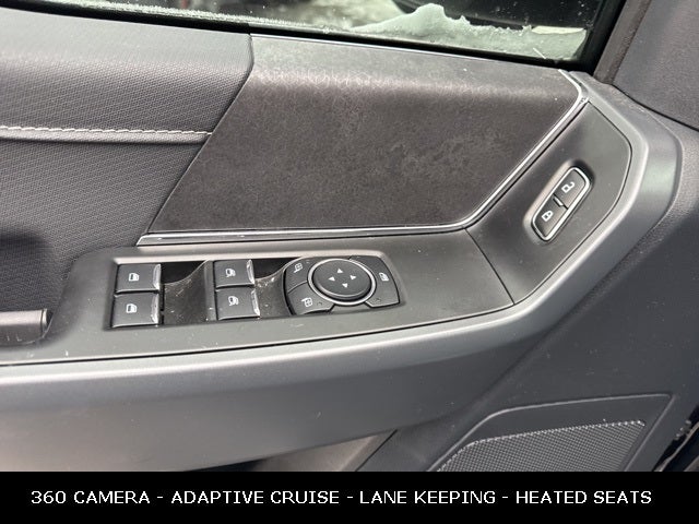 2025 Ford F-150 XLT BLACKOUT PACKAGE