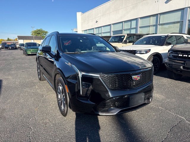 2024 Cadillac XT4 Sport LOCAL LEASE RETURN