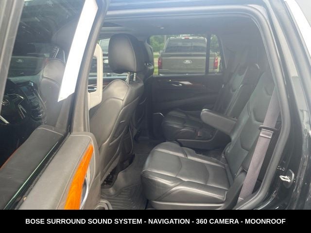 2015 Cadillac Escalade Luxury 6.2L V8