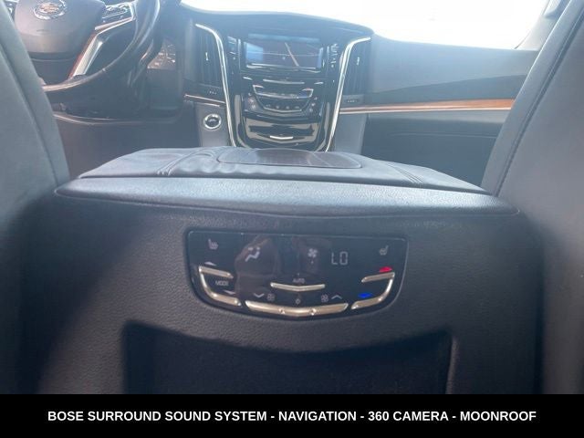 2015 Cadillac Escalade Luxury 6.2L V8