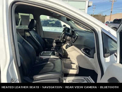 2023 Chrysler Pacifica Touring L STOW N GO SEATING