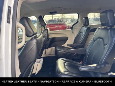 2023 Chrysler Pacifica Touring L STOW N GO SEATING