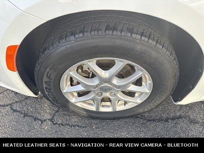 2023 Chrysler Pacifica Touring L STOW N GO SEATING