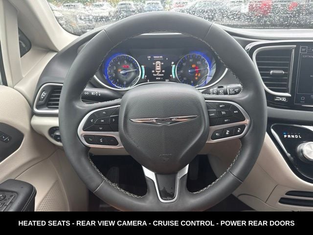 2024 Chrysler Pacifica Touring L STOW N GO SEATING