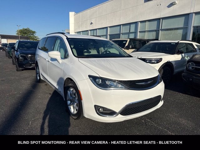 2017 Chrysler Pacifica Touring L LOCAL TRADE