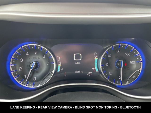 2023 Chrysler Pacifica Touring L HEATED SEATS & STEERING WHEEL