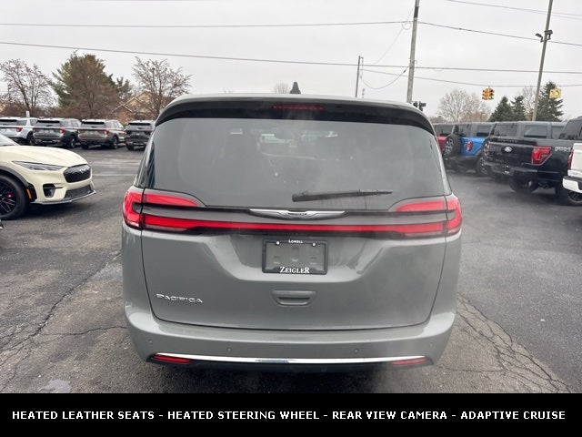 2023 Chrysler Pacifica Touring L STOW N GO SEATING