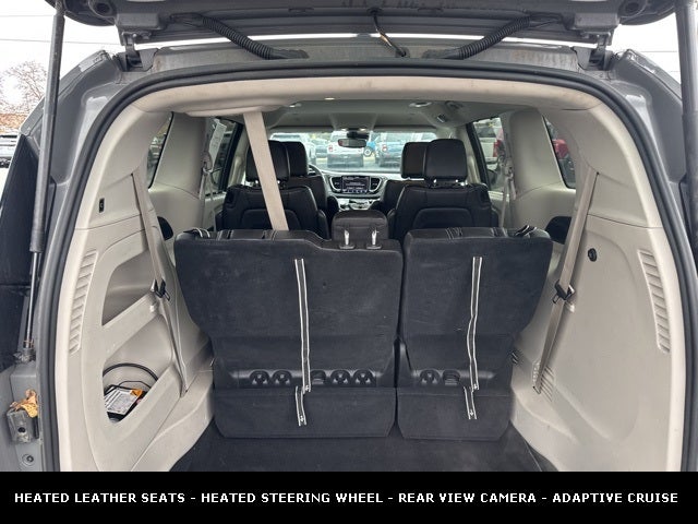 2023 Chrysler Pacifica Touring L STOW N GO SEATING