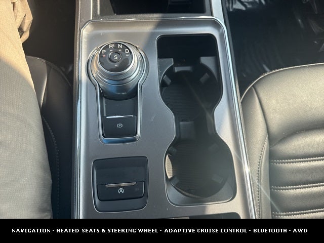 2022 Ford Edge SEL AWD