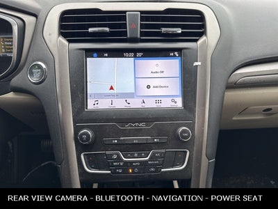 2019 Ford Fusion Hybrid SE 42 MPG