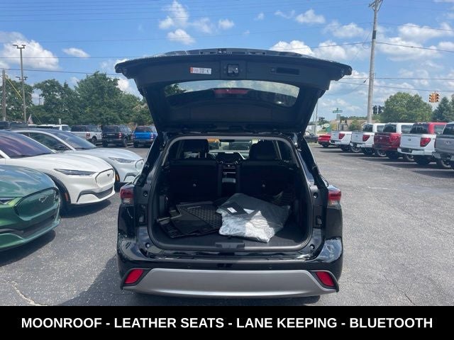 2026 Toyota Highlander Hybrid Platinum HARD TO FIND