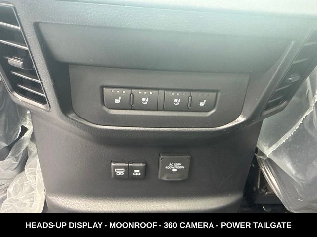 2026 Toyota Tundra Platinum LESS THAN 200 MILES
