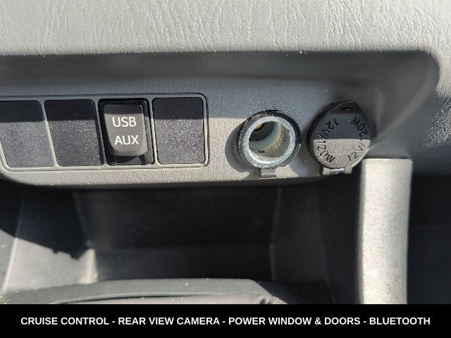 2014 Toyota Tacoma Base V6 6 SPEED MANUAL