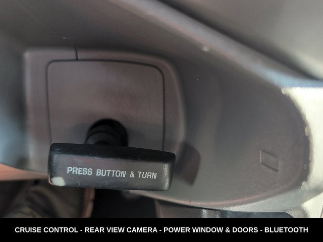 2014 Toyota Tacoma Base V6 6 SPEED MANUAL